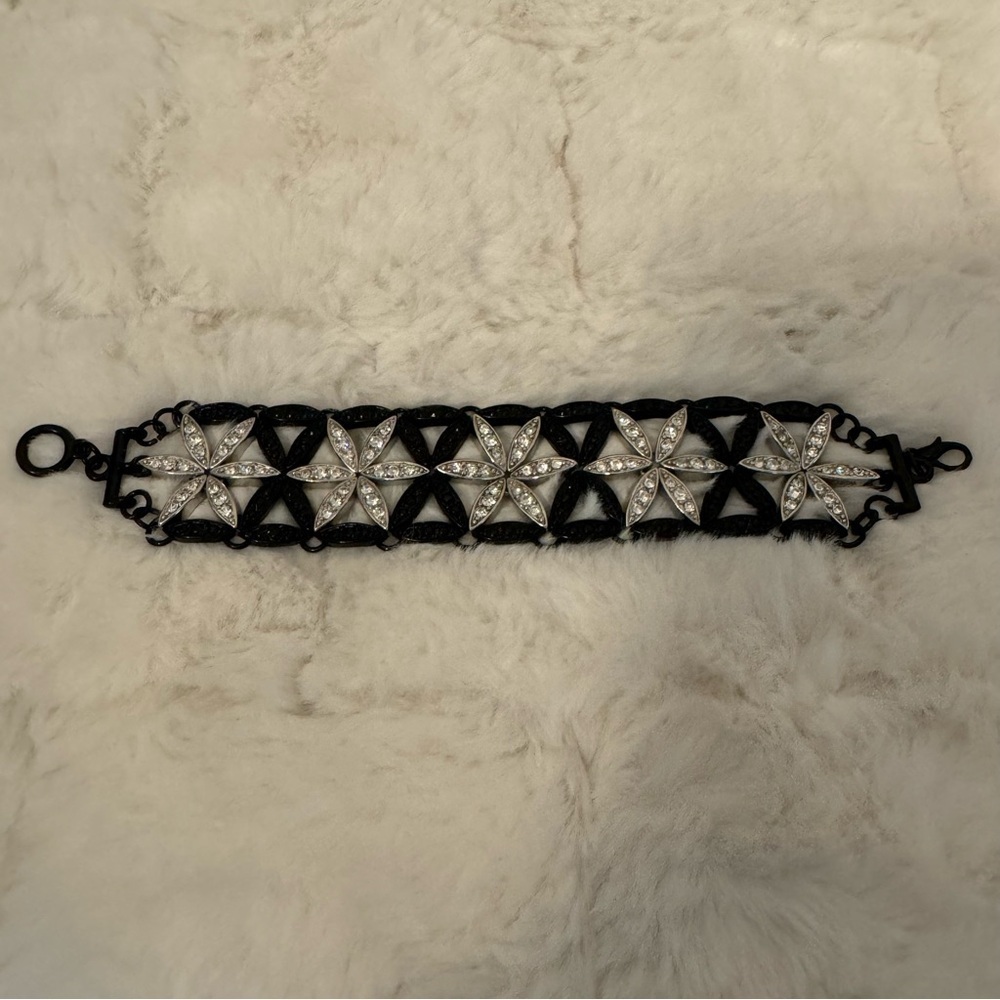 Black & Silver Rhinestone Bracelet Lobster Claw Clasp 7” Length Vintage Stars